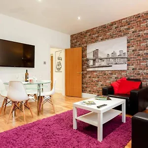 Stylish 2 Bed 2 Bath *close To And Centre With Parking* Bournemouth